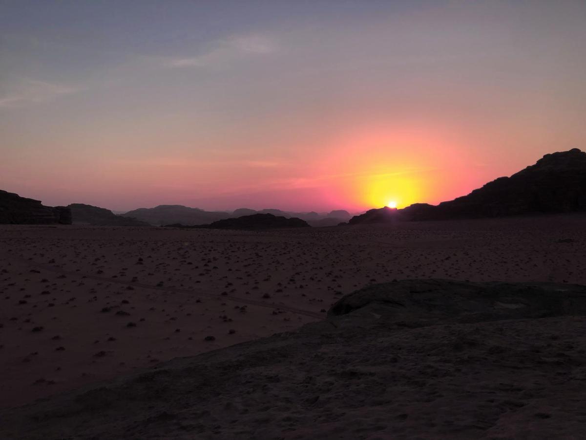 ワディ ・ラム Milky Way Bedouin Campヴィラ エクステリア 写真