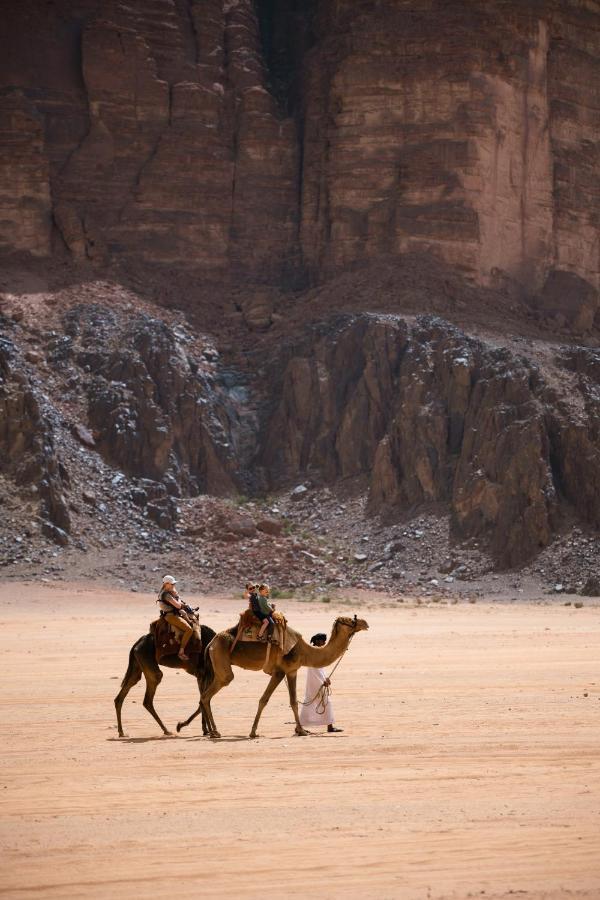 ワディ ・ラム Milky Way Bedouin Campヴィラ エクステリア 写真