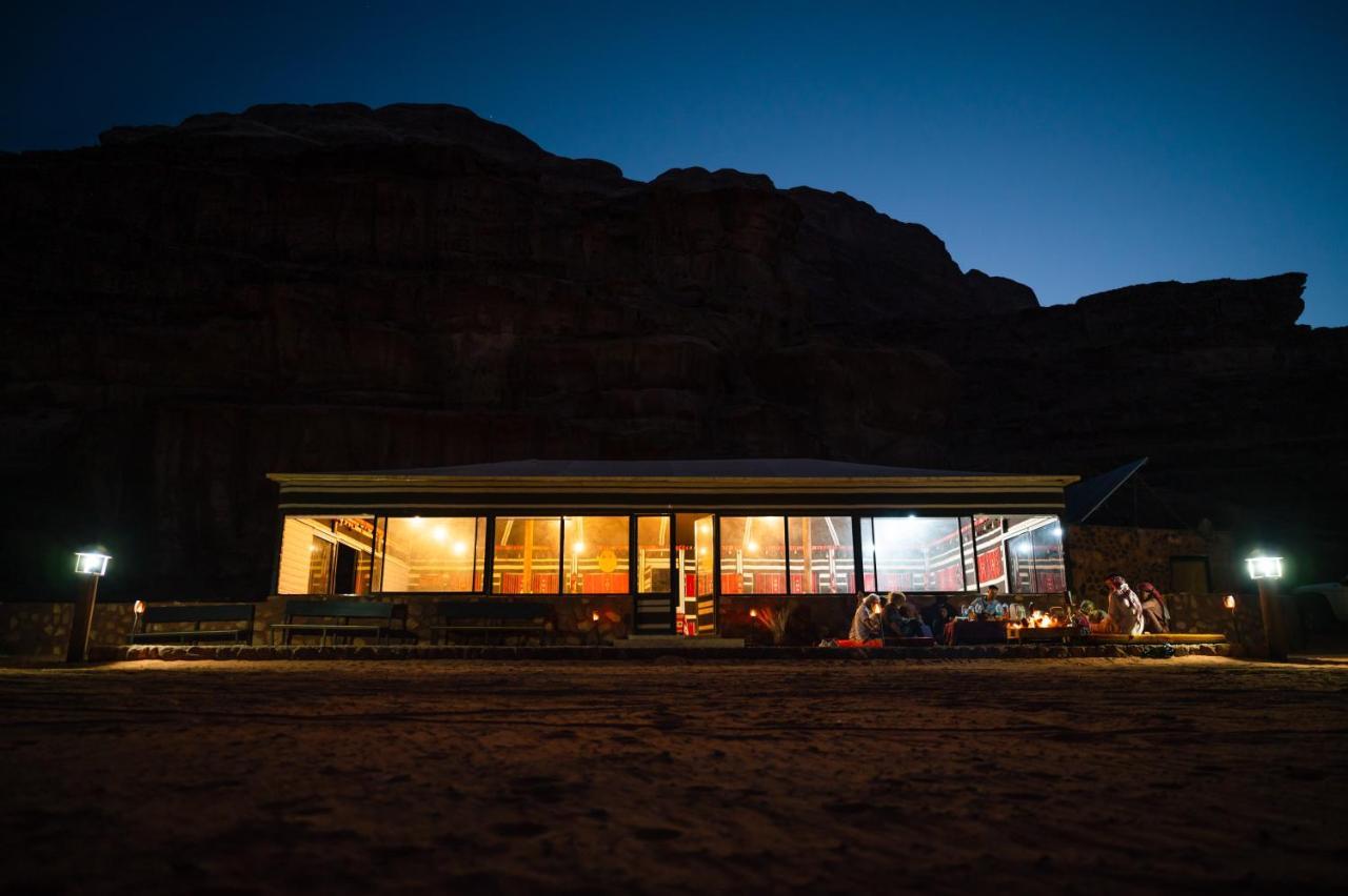 ワディ ・ラム Milky Way Bedouin Campヴィラ エクステリア 写真