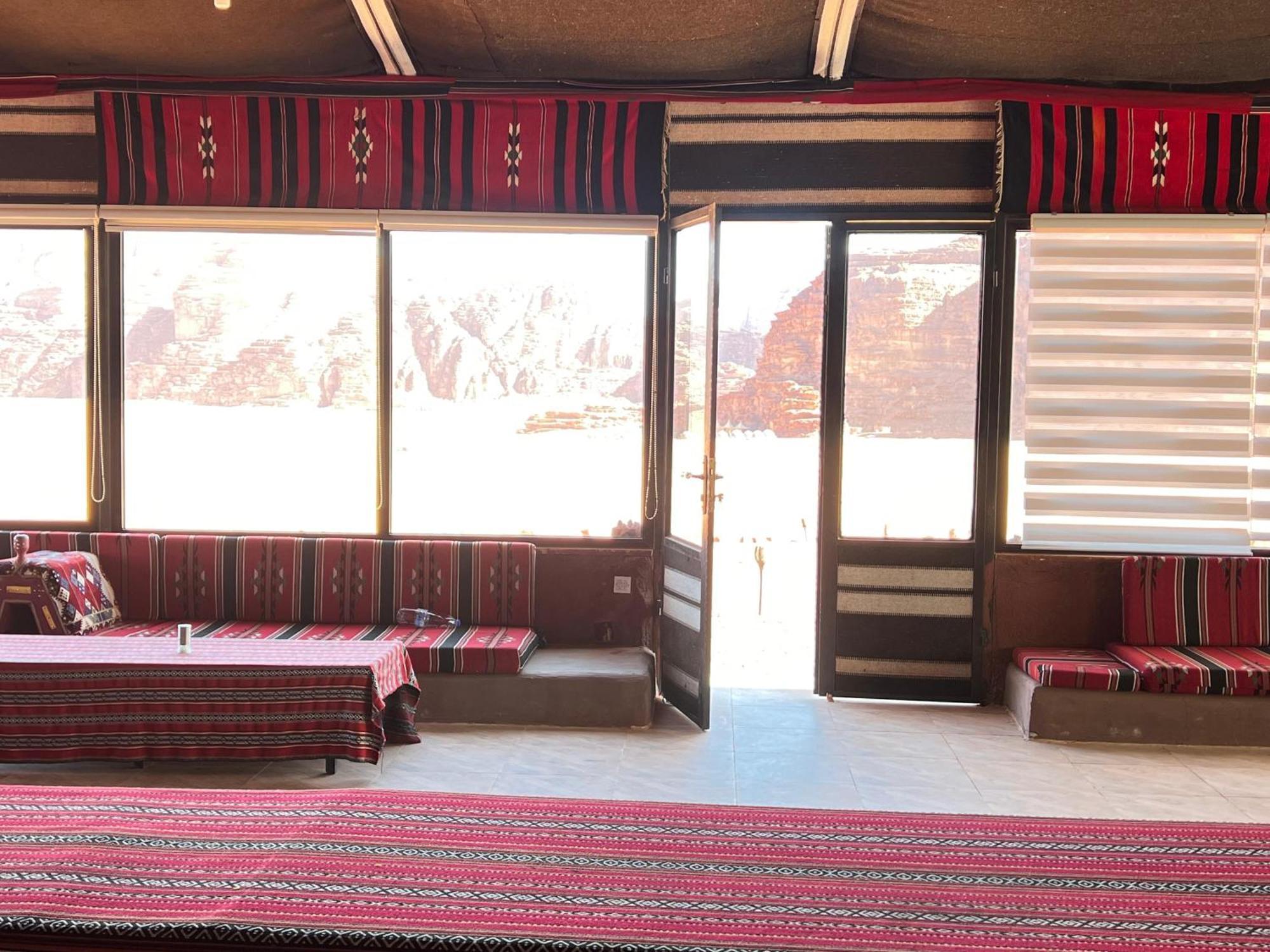 ワディ ・ラム Milky Way Bedouin Campヴィラ エクステリア 写真
