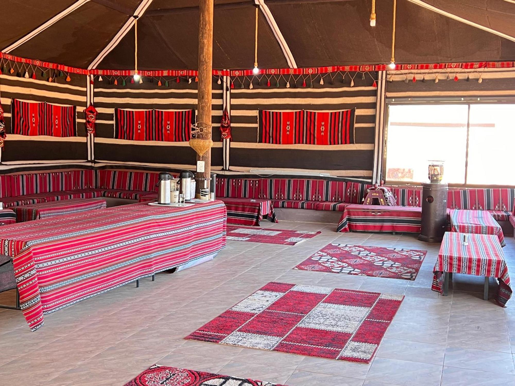 ワディ ・ラム Milky Way Bedouin Campヴィラ エクステリア 写真